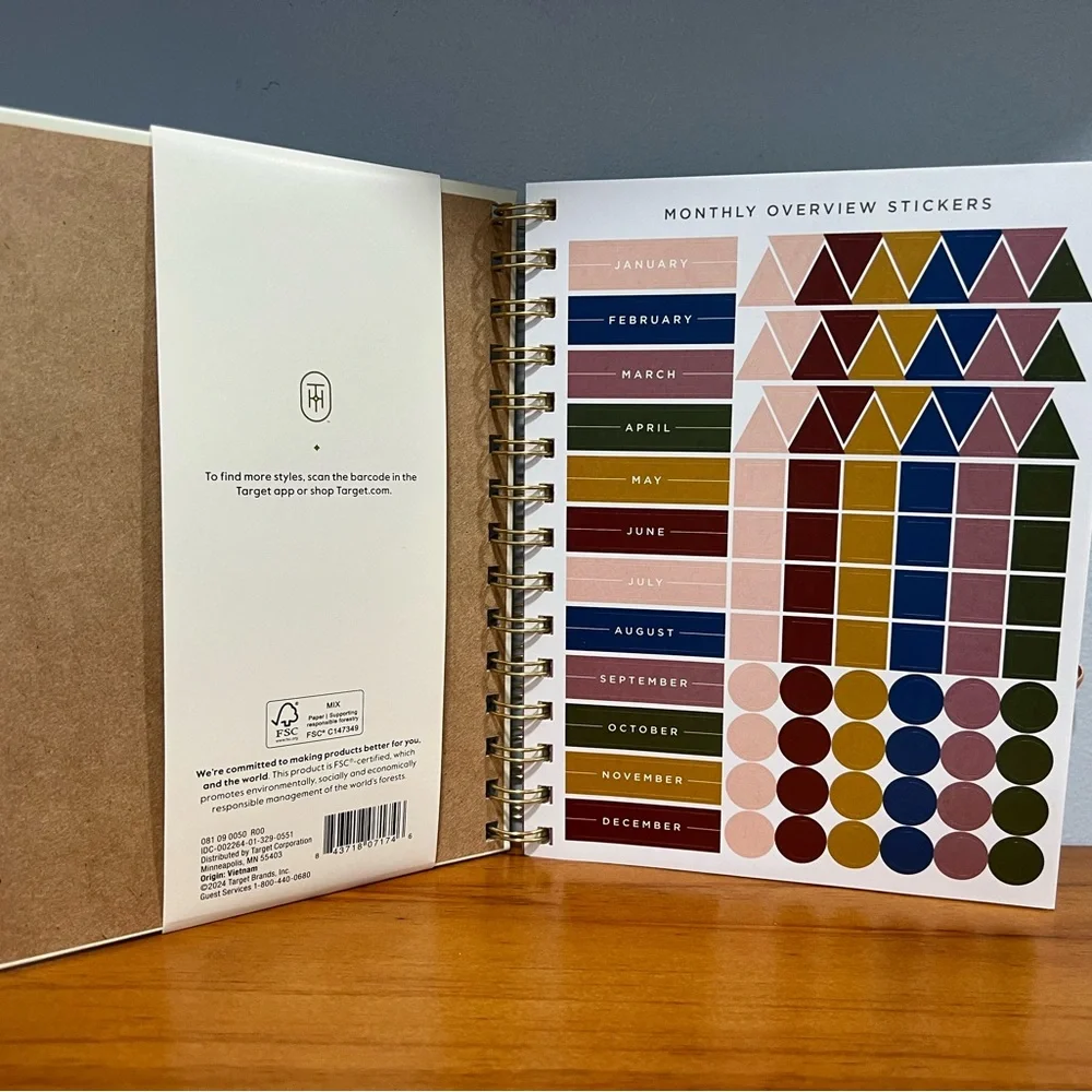 THRESHOLD NEW Undated Calendar Planner Organizer Book Stickers Notes 6.37